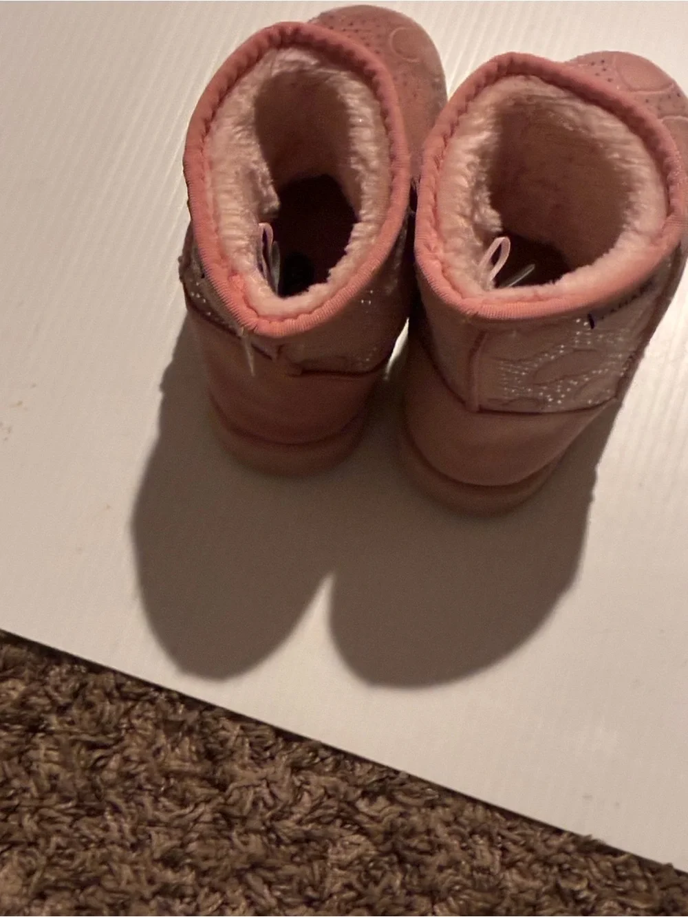 Tahari Girls Pink Heart Faux-Fur Winter Boots